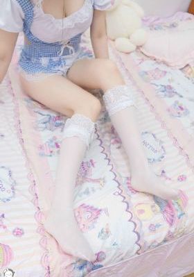 丝袜丁字裤人妻呻吟高跟鞋_BD韩语高清免费观看