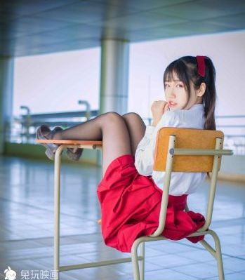 办公桌底下的秘书2人妻日本_HD高清完整电影