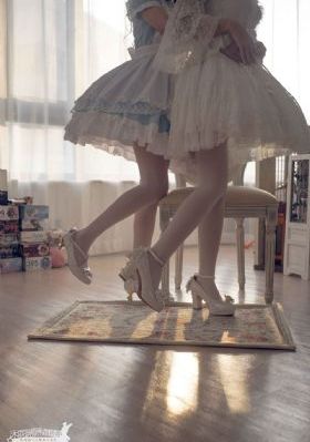伊人精品视频在线播放_免费国语