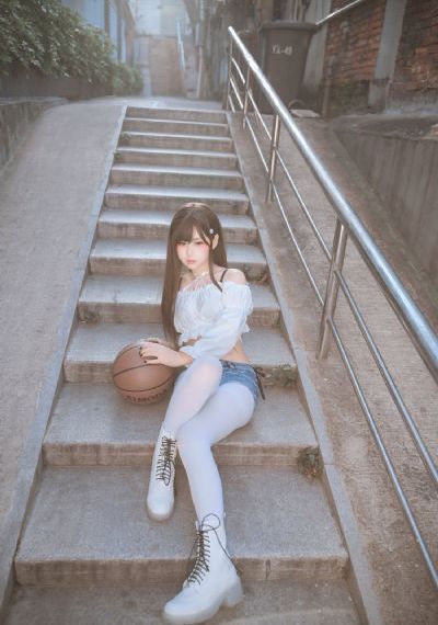 久热草视频_4K影视在线观看