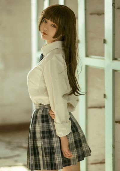 皇上强行侵犯尤物美人h_BD神马在线观看