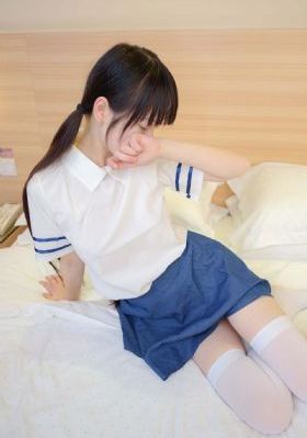 摸校花下面掀裙子纯肉黄文_蓝光免费全集观看