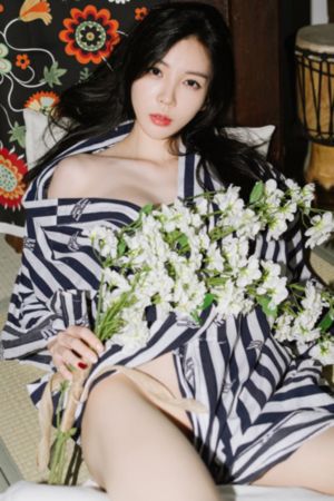 樱井莉亚泳装_蓝光在线播放