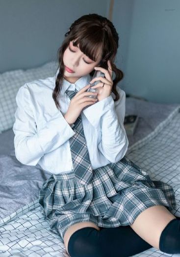 强烈吃奶摸下边动态图_720最新电影在线观看