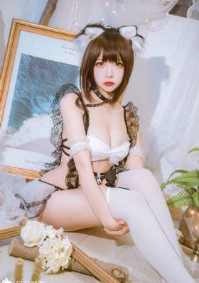 娇妻互换3p三个男_全集无删减版高清免费观看