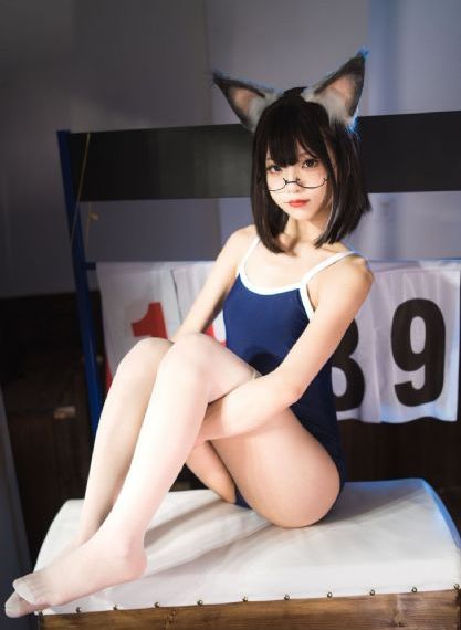 女人脱了内裤让男人猛戳视频_HD免费观看最新