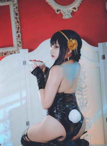 色一情一乱一伦一区二区视频_超清视频大全