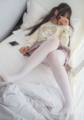 亚洲依依成人综合在线网址_1080P影视在线观看
