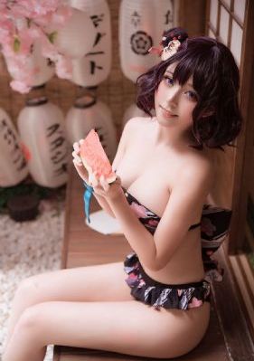 扒下脱裙子撅屁股从白打到红_HD免费观看电视剧