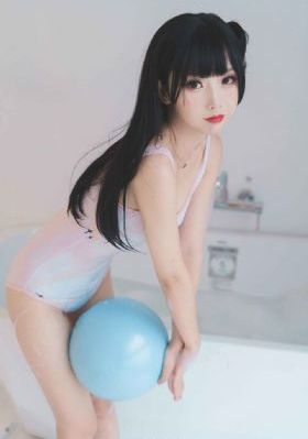 国产精品自柏一区二区三区_剧情片高清视频播放